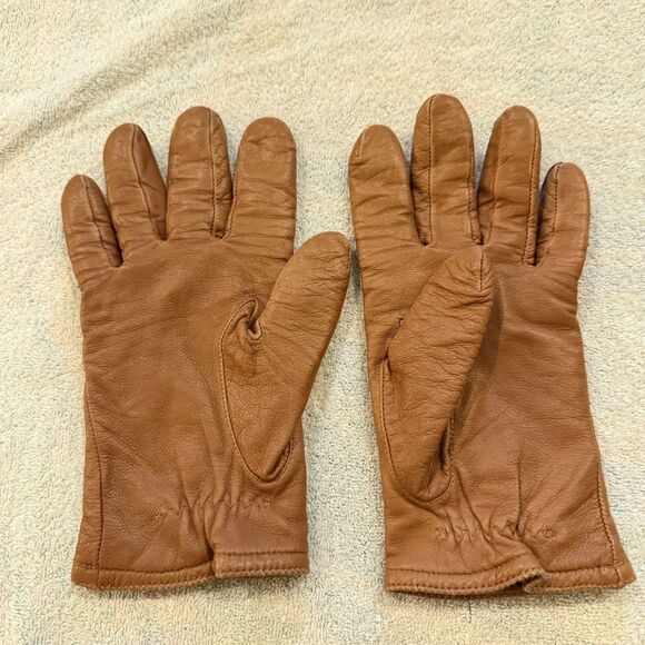 Isotoner Brown Leather Women 8 Gloves Knit Lined Casual Vintage Camel Classic - Picture 4 of 8